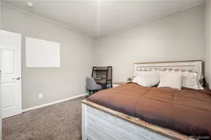 19911 E 61st Pl, Aurora, CO 80019 - Photo 11