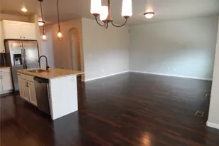1165 Sunrise Cir, Milliken, CO 80543 - Photo 7