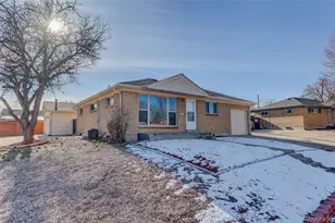 1502 E 110th Pl, Northglenn, CO 80233 - Photo 3