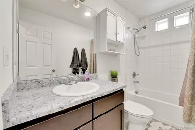 240 S Oak Hill Street, Aurora, CO 80018 - Photo 31