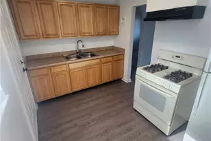 1175 Akron St, Aurora, CO 80010 - Photo 3