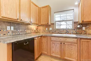 10138 E 29th Dr, Denver, CO 80238 - Photo 7