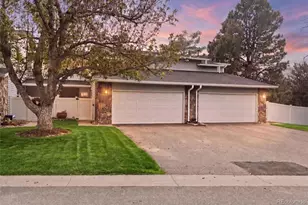 2598 S Vaughn Way, Aurora, CO 80014 - Photo 17