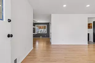 2725 S Zurich Ct, Denver, CO 80236 - Photo 3