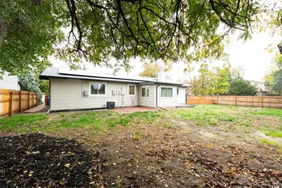 12094 E Louisiana Avenue, Aurora, CO 80012 - Photo 35