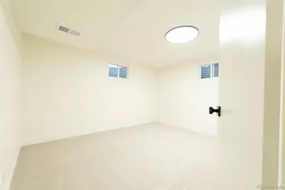 12094 E Louisiana Avenue, Aurora, CO 80012 - Photo 23