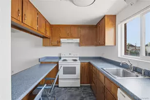 6315 W Mississippi Pl, Lakewood, CO 80232 - Photo 9