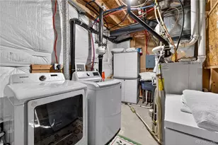 7902 E 49th Pl, Denver, CO 80238 - Photo 35