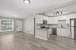 1180 Vaughn St, Aurora, CO 80011 - Photo 5