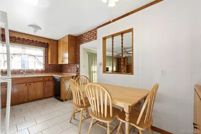 10512 Marion Way, Northglenn, CO 80233 - Photo 7
