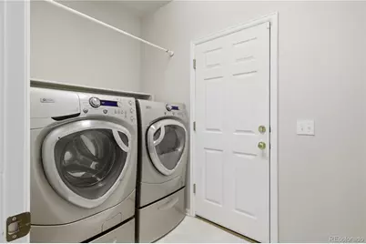 3807 Garnet Way, Highlands Ranch, CO 80126 - Photo 5