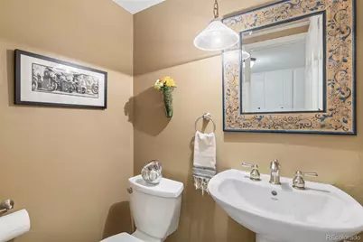 6330 S Newport Court, Centennial, CO 80111 - Photo 37