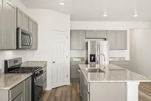 1695 Yampa River Dr, Windsor, CO 80550 - Photo 15