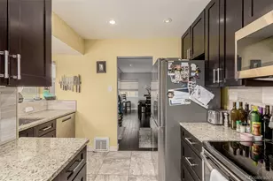 3650 Oneida St, Denver, CO 80207 - Photo 7