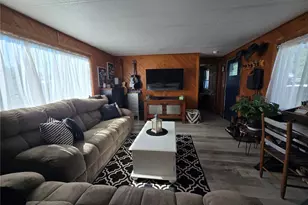 210 Oak St, Log Lane Village, CO 80705 - Photo 5
