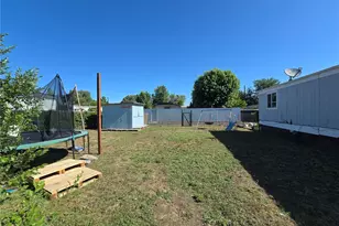 210 Oak St, Log Lane Village, CO 80705 - Photo 15