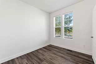 25774 E 1st Pl, Aurora, CO 80018 - Photo 5