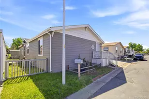 1724 Clark St, Aurora, CO 80011 - Photo 3