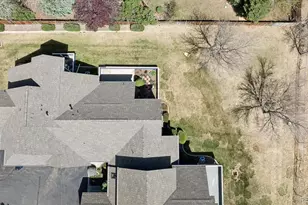 10615 W Dumbarton Cir, Littleton, CO 80127 - Photo 39