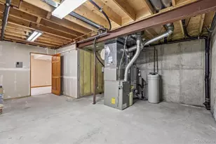 10615 W Dumbarton Cir, Littleton, CO 80127 - Photo 33