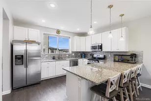 1610 Castle Creek Cir, Castle Rock, CO 80104 - Photo 3