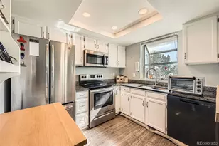 15911 E Dakota Pl, Aurora, CO 80017 - Photo 3