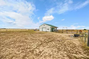 10660 Schumaker Rd, Bennett, CO 80102 - Photo 37