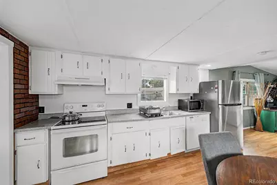 1540 Billings Street, Aurora, CO 80011 - Photo 9