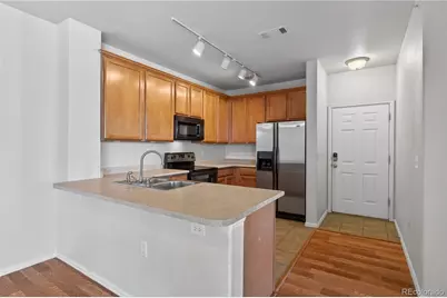 2662 S Cathay Way #303, Aurora, CO 80013 - Photo 3