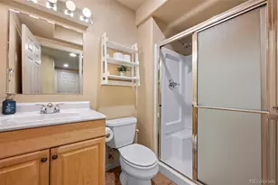 22463 E Weaver Dr, Aurora, CO 80016 - Photo 35