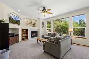 22463 E Weaver Dr, Aurora, CO 80016 - Photo 7