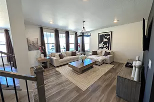 1279 Black Haw St, Elizabeth, CO 80107 - Photo 3