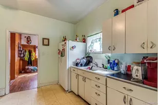 129 E 9th St, Walsenburg, CO 81089 - Photo 9