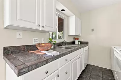 3031 S Glencoe Street, Denver, CO 80222 - Photo 9