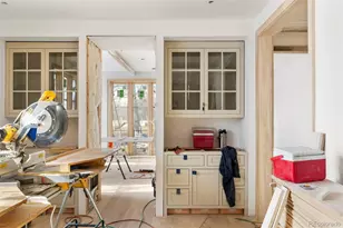 888 S Franklin St, Denver, CO 80209 - Photo 7