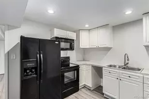 3623 Rosewalk Circle, Highlands Ranch, CO 80129 - Photo 33