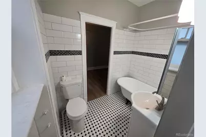 215 E 11th Avenue #B12, Denver, CO 80203 - Photo 9