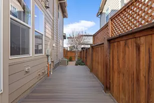 9215 E Prairie Meadow Dr, Denver, CO 80238 - Photo 31