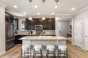 9215 E Prairie Meadow Dr, Denver, CO 80238 - Photo 13