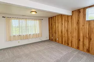 402 S Stanolind Ave, Rangely, CO 81648 - Photo 33