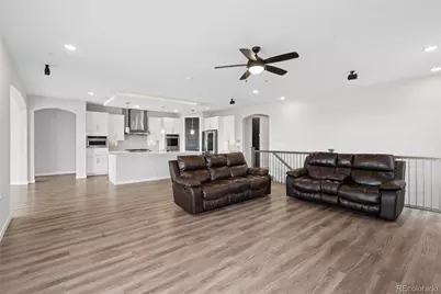 3859 N Buchanan Way, Aurora, CO 80019 - Photo 7