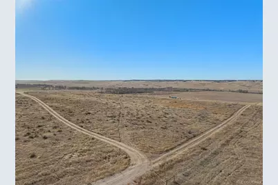 21052 Way Of Peace, Deer Trail, CO 80105 - Photo 7