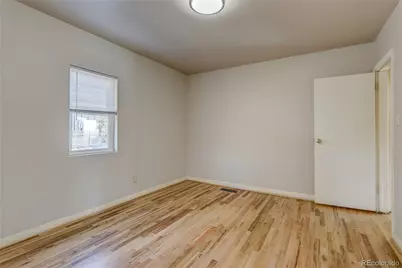 2051 W Hamilton Place, Sheridan, CO 80110 - Photo 15