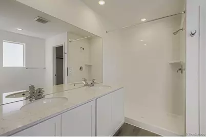 4226 Lucas Drive, Johnstown, CO 80534 - Photo 7