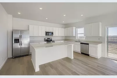 4226 Lucas Drive, Johnstown, CO 80534 - Photo 3