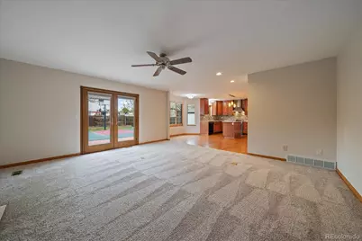 2428 Maplewood Circle W, Longmont, CO 80503 - Photo 13