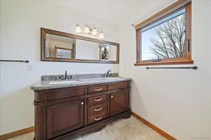 2428 Maplewood Cir W, Longmont, CO 80503 - Photo 19