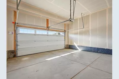 8948 Salida Street, Commerce City, CO 80022 - Photo 15