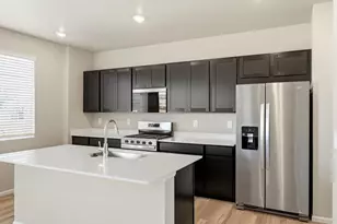 8948 Salida St, Commerce City, CO 80022 - Photo 11