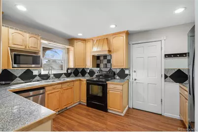 2060 Ridge Drive, Broomfield, CO 80020 - Photo 9